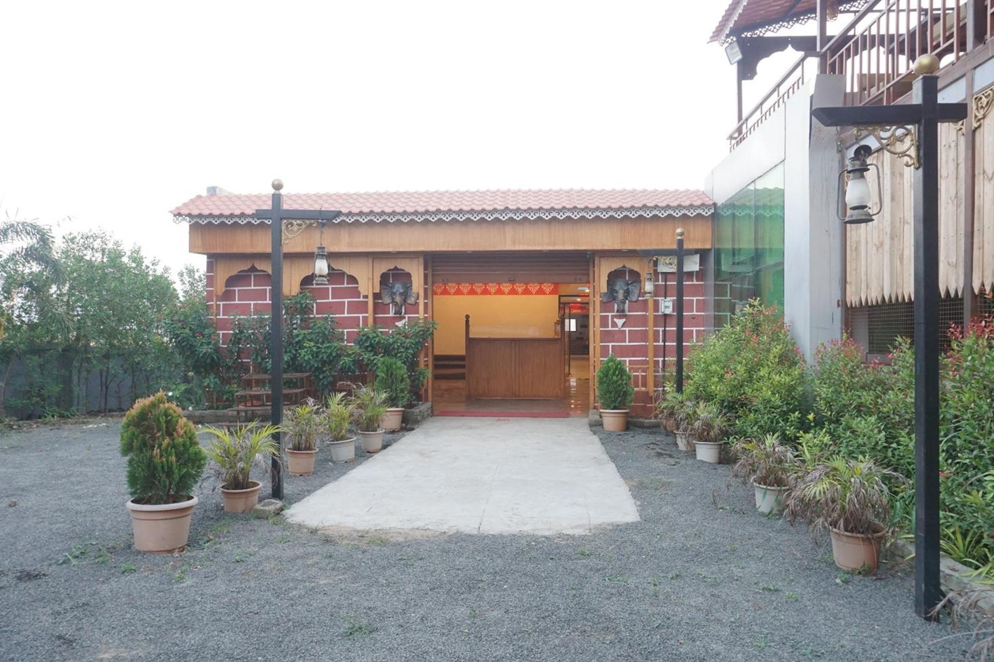 Yashraj Resorts Somatane Esterno foto